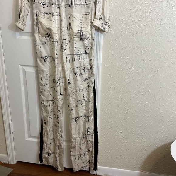 BURBERRY Landmark Silk Jumpsuit size 2 - Picture 11 of 11